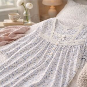 Eileen West Cotton Knit Nightgown XL Blue Floral Pearl Buttons Cottagecore